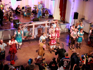 Foto 208619 im Album