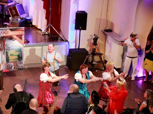 BR LIVE Kehrausfasching Narhalla Hof – Foto 46
