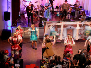 Foto 208640 im Album