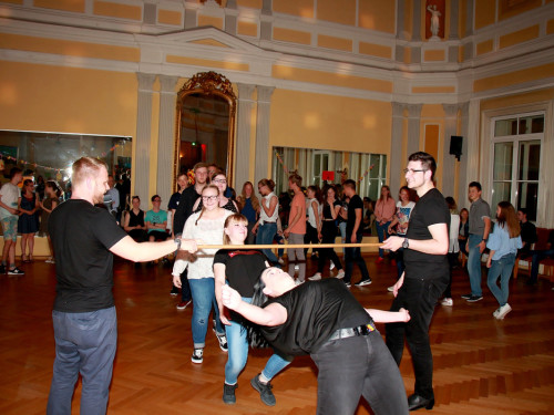 Tanzschule Swing XXL Schüler Beachparty – Foto 8