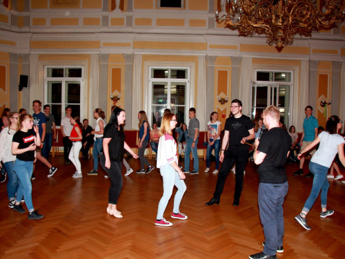 Tanzschule Swing XXL Schüler Beachparty – Foto 10