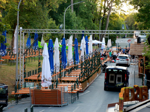 Volksfest Aufbau 26.7.2018 – Foto 14