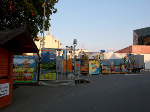 Volksfest Aufbau 26.7.2018 – Foto 40