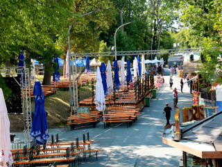Foto 212285 im Album