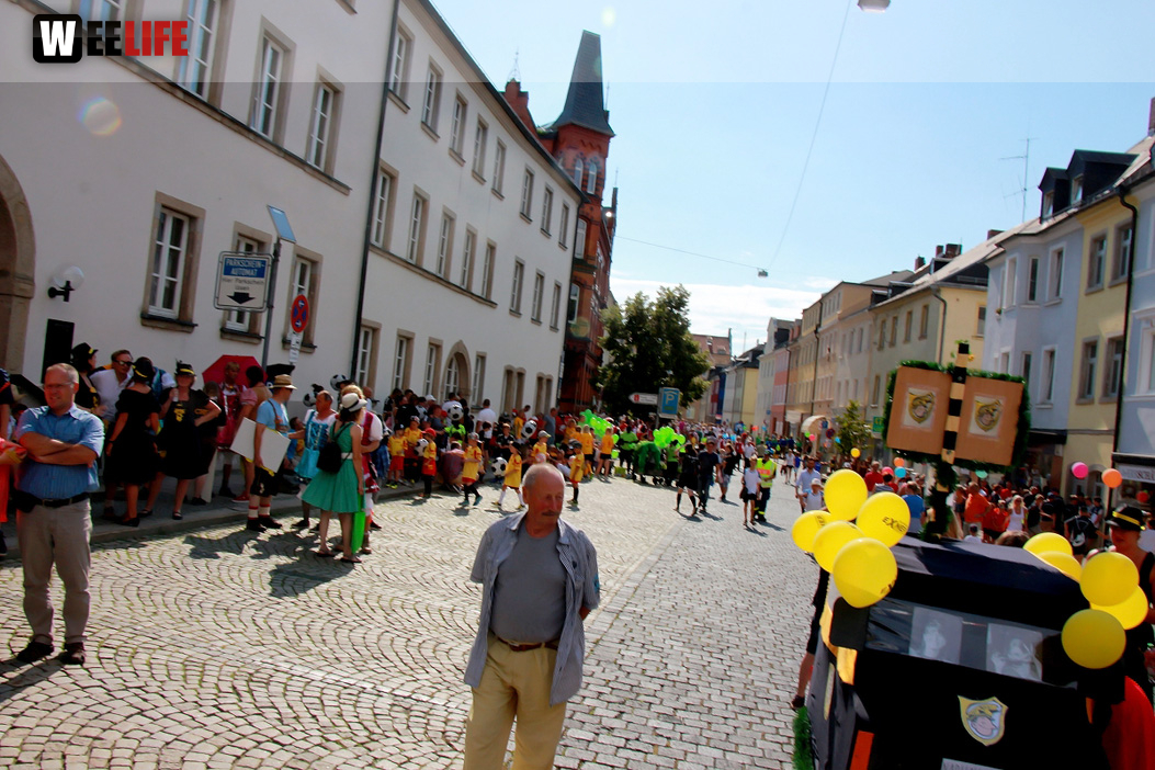 Aufstellung Volksfestumzug  Hofer Volksfest 2018 27.7.2018