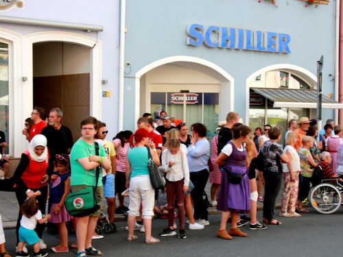 Zuschauer Volksfestumzug  Hofer Volksfest 2018 – Foto 6