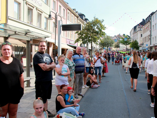 Zuschauer Volksfestumzug  Hofer Volksfest 2018 – Foto 14