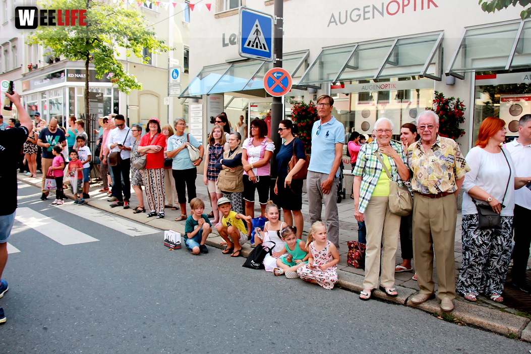 Zuschauer Volksfestumzug  Hofer Volksfest 2018