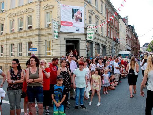 Zuschauer Volksfestumzug  Hofer Volksfest 2018 – Foto 79