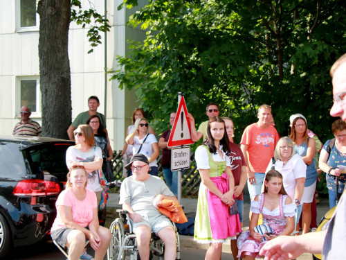 Zuschauer Volksfestumzug  Hofer Volksfest 2018 – Foto 101
