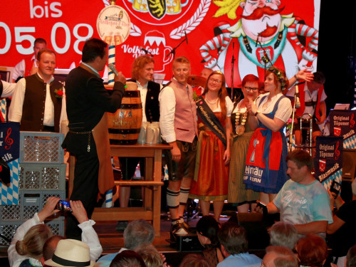 Bieranstich Hofer Volksfest 2018 – Foto 9