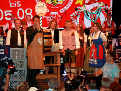 Bieranstich Hofer Volksfest 2018 – Foto 13