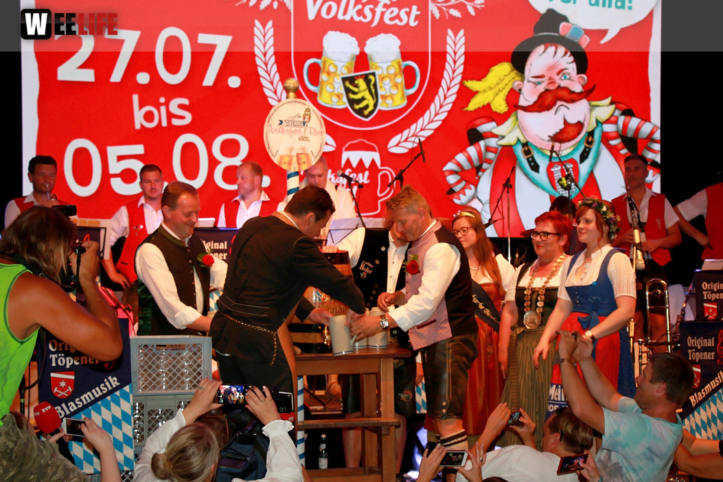 Bieranstich Hofer Volksfest 2018