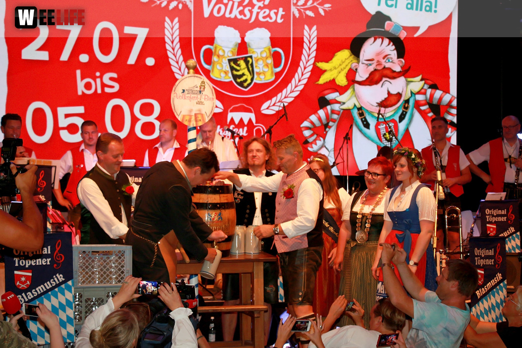 Bieranstich Hofer Volksfest 2018
