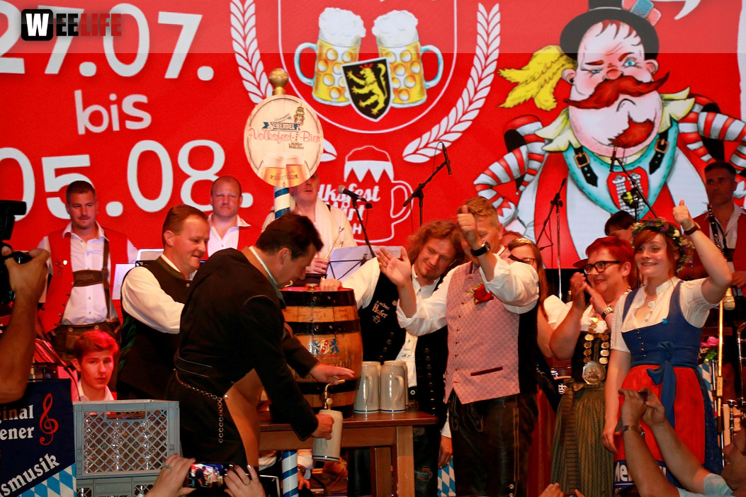 Bieranstich Hofer Volksfest 2018