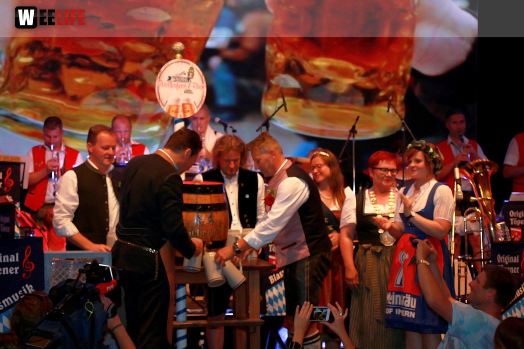 Bieranstich Hofer Volksfest 2018