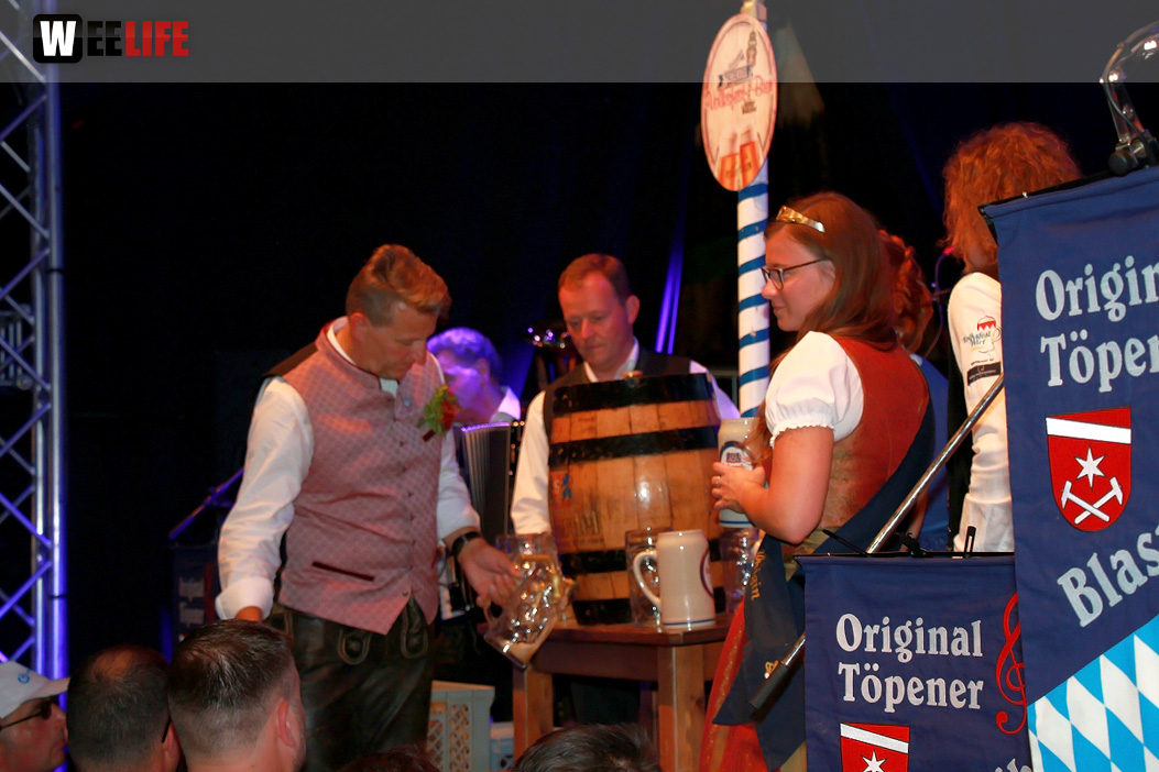 Bieranstich Hofer Volksfest 2018