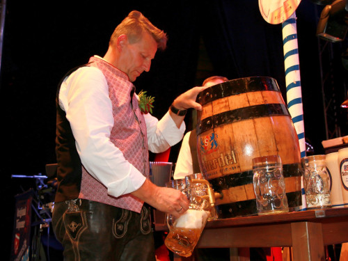 Bieranstich Hofer Volksfest 2018 – Foto 37