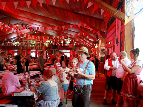 Auftakt mit der Original Töpener Blasmusik Hofer Volksfest 2018 – Foto 7