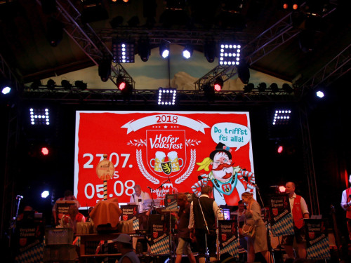 Auftakt mit der Original Töpener Blasmusik Hofer Volksfest 2018 – Foto 9
