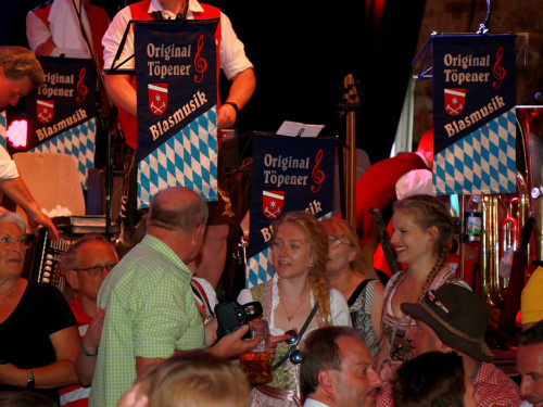 Auftakt mit der Original Töpener Blasmusik Hofer Volksfest 2018 – Foto 30
