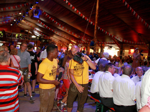 Auftakt mit der Original Töpener Blasmusik Hofer Volksfest 2018 – Foto 35