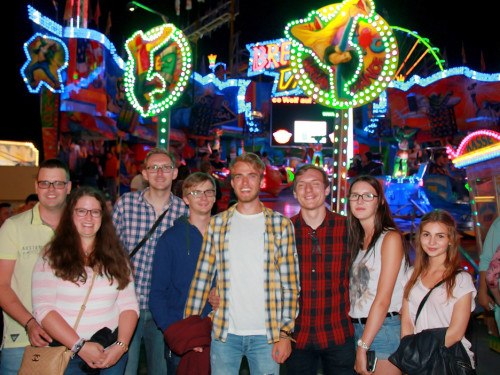 Die Partyvögel Samstag Hofer Volksfest 2018 – Foto 222
