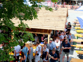 Foto 214316 im Album