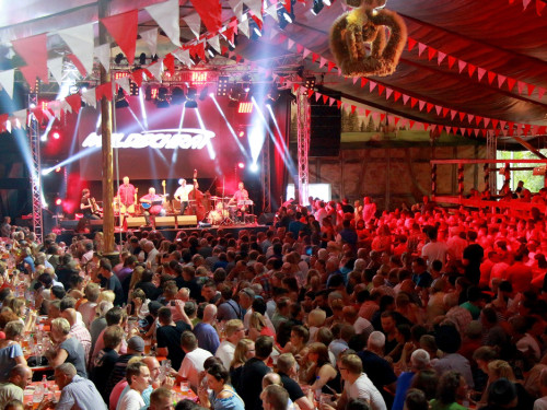 Konzert Waldschrat Hofer Volksfest 2018 29.07.2018 – Foto 59