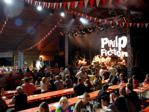 Pulp Fiction Sonntag Hofer Volksfest 2018 29.07.2018 – Foto 27