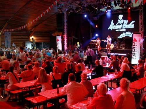 Die Dorfrocker Tag der Generationen Radio Euroherz Hofer Volksfest 2018 – Foto 12