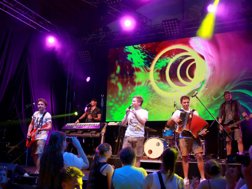 Die Dorfrocker Tag der Generationen Radio Euroherz Hofer Volksfest 2018 – Foto 41