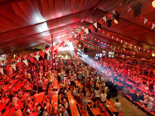 Die Dorfrocker Tag der Generationen Radio Euroherz Hofer Volksfest 2018 – Foto 58