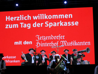 Vorschau des vorherigen Fotos