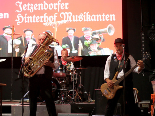 Tag der Sparkasse Jetzendorfer Hinterhofmusikanten Hofer Volksfest 2018 – Foto 5