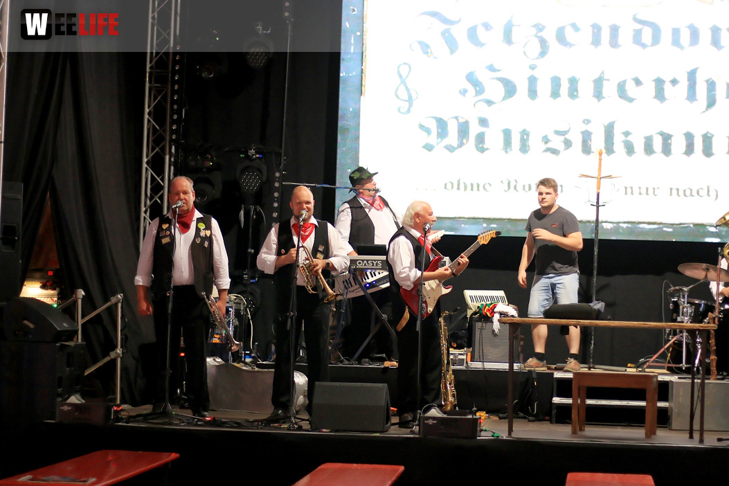 Tag der Sparkasse Jetzendorfer Hinterhofmusikanten Hofer Volksfest 2018