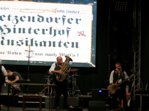 Tag der Sparkasse Jetzendorfer Hinterhofmusikanten Hofer Volksfest 2018 – Foto 10