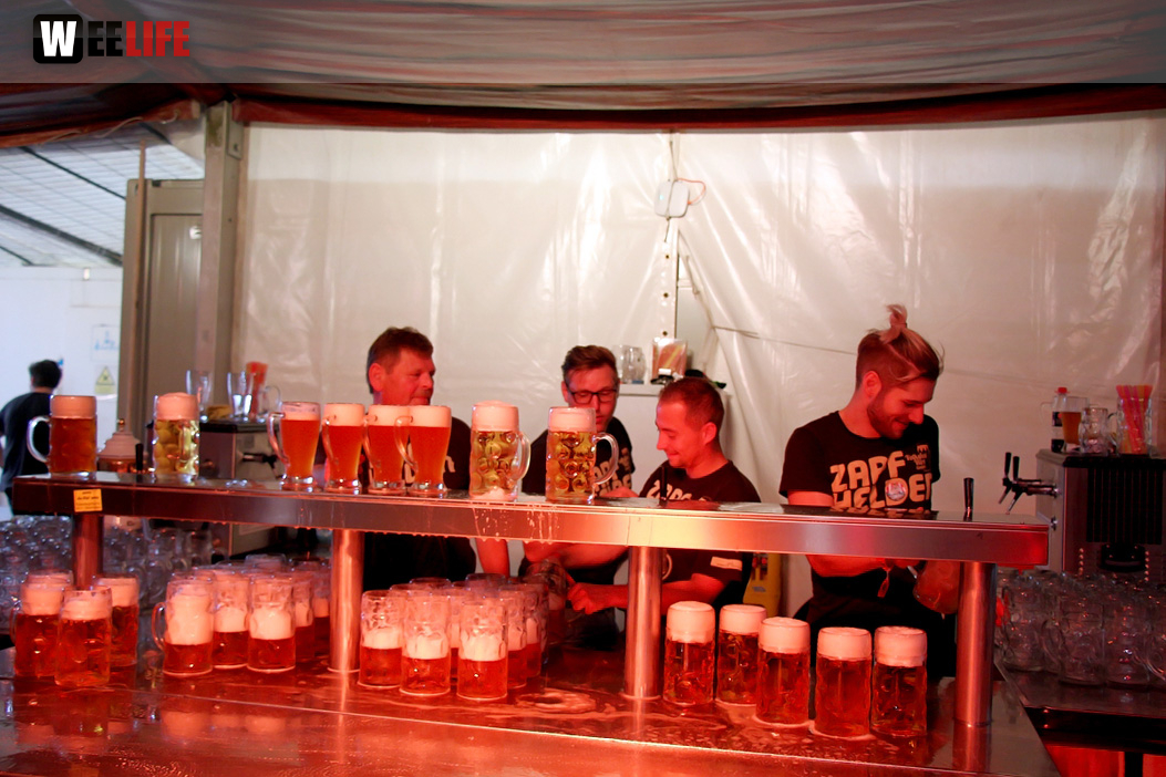 Tag der Sparkasse Jetzendorfer Hinterhofmusikanten Hofer Volksfest 2018