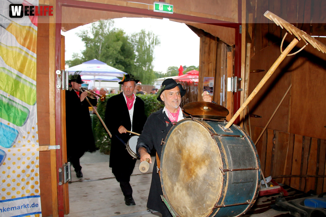 Tag der Sparkasse Jetzendorfer Hinterhofmusikanten Hofer Volksfest 2018