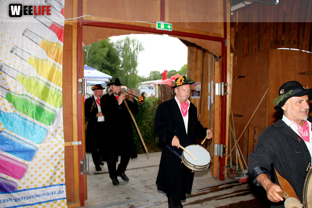 Tag der Sparkasse Jetzendorfer Hinterhofmusikanten Hofer Volksfest 2018