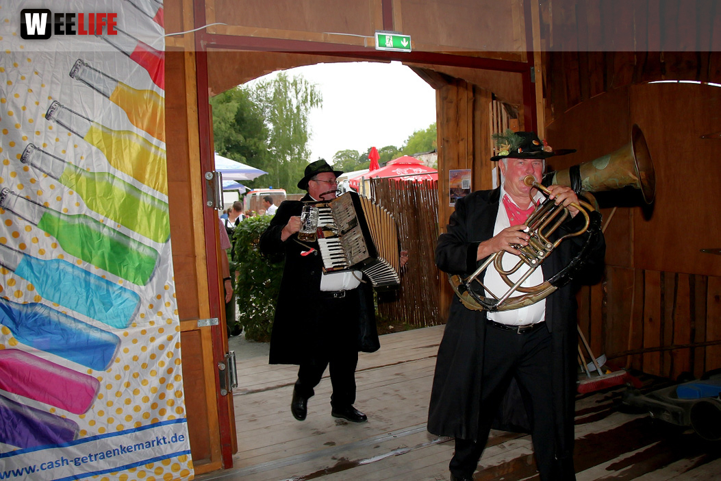 Tag der Sparkasse Jetzendorfer Hinterhofmusikanten Hofer Volksfest 2018