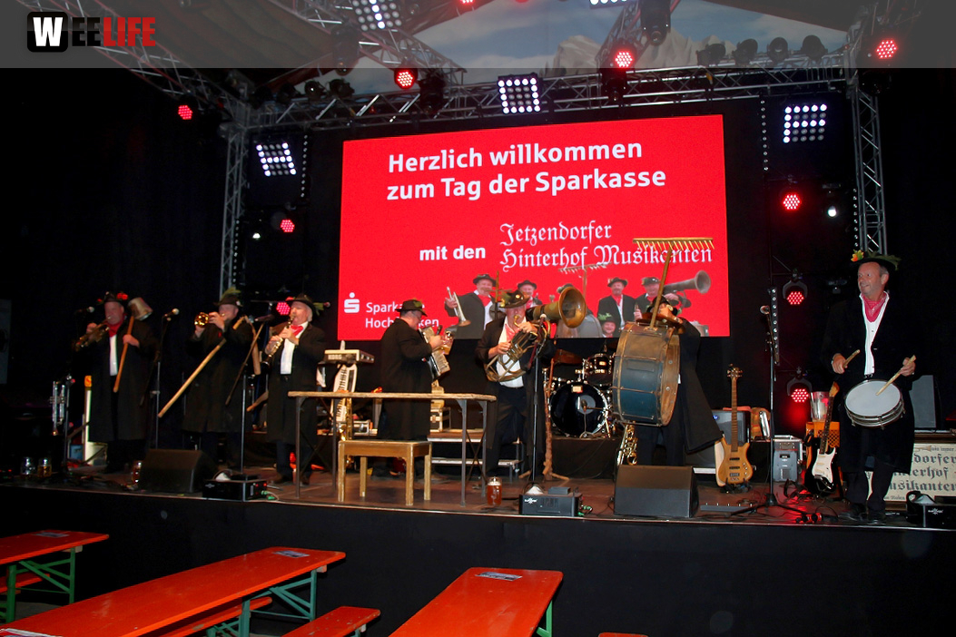 Tag der Sparkasse Jetzendorfer Hinterhofmusikanten Hofer Volksfest 2018