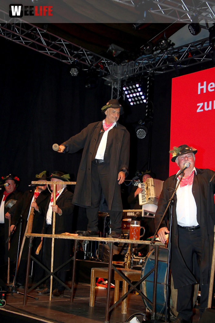 Tag der Sparkasse Jetzendorfer Hinterhofmusikanten Hofer Volksfest 2018