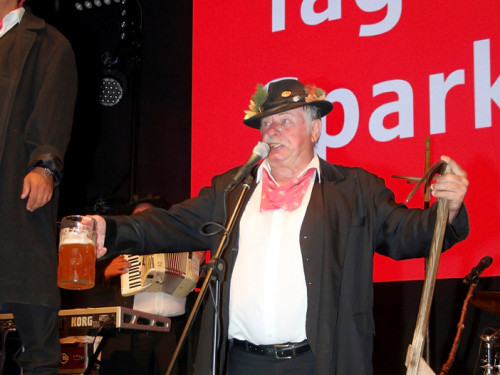 Tag der Sparkasse Jetzendorfer Hinterhofmusikanten Hofer Volksfest 2018 – Foto 55