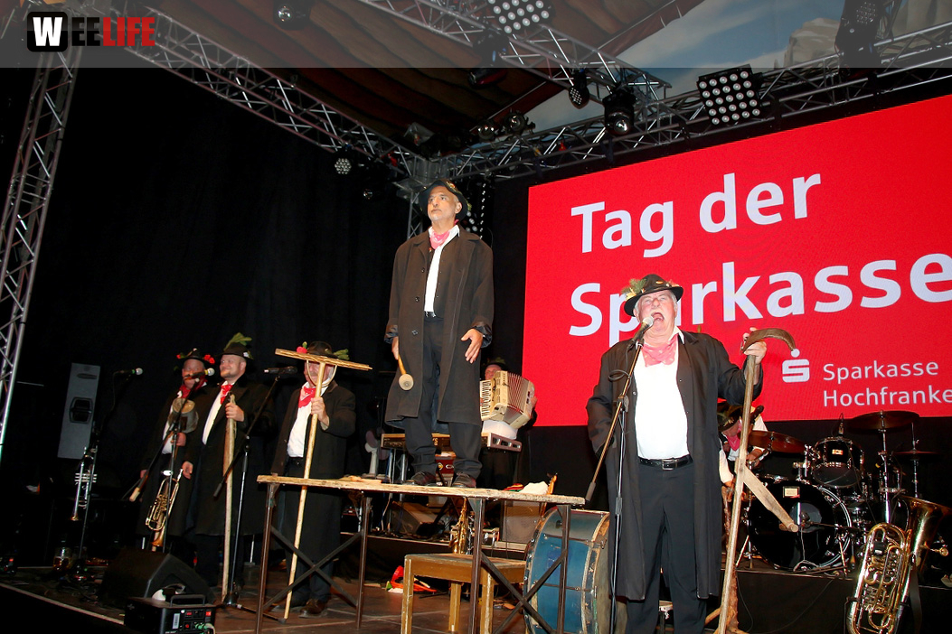 Tag der Sparkasse Jetzendorfer Hinterhofmusikanten Hofer Volksfest 2018