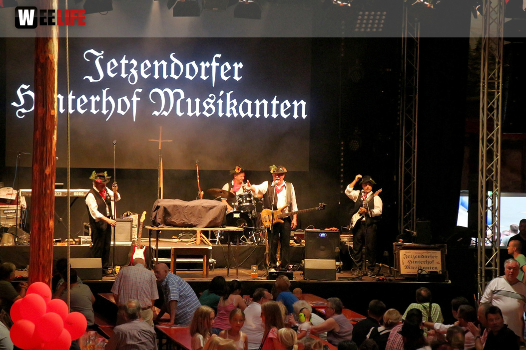 Tag der Sparkasse Jetzendorfer Hinterhofmusikanten Hofer Volksfest 2018