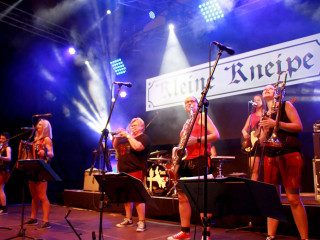 Foto 215583 im Album