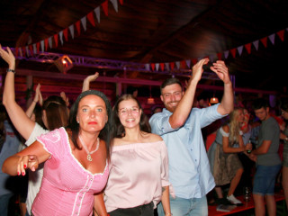 Foto 215624 im Album