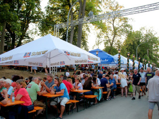 Foto 215837 im Album