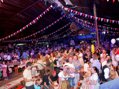 Blechhulza Tag der Betriebe Gealan Hofer Volksfest 2018 – Foto 15
